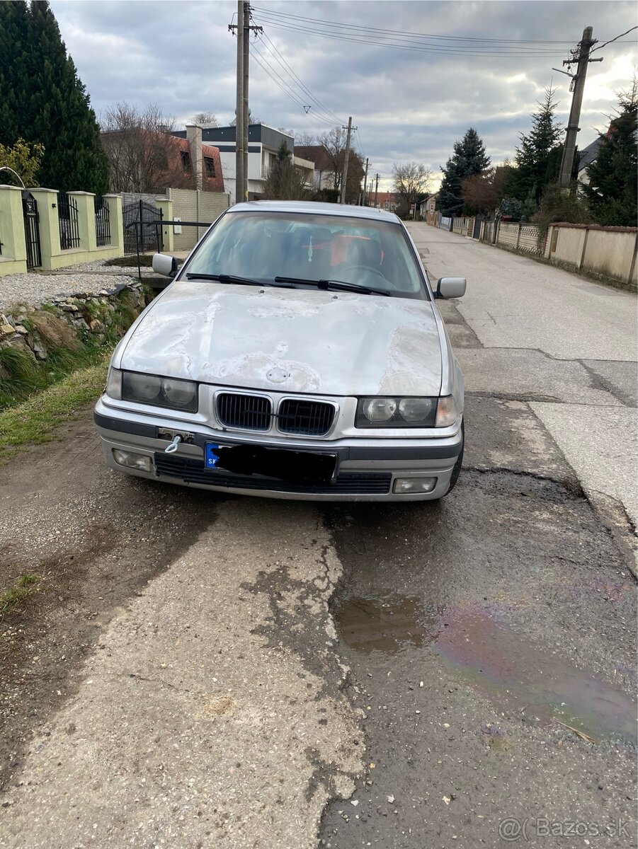 BMW e36 compact - 2