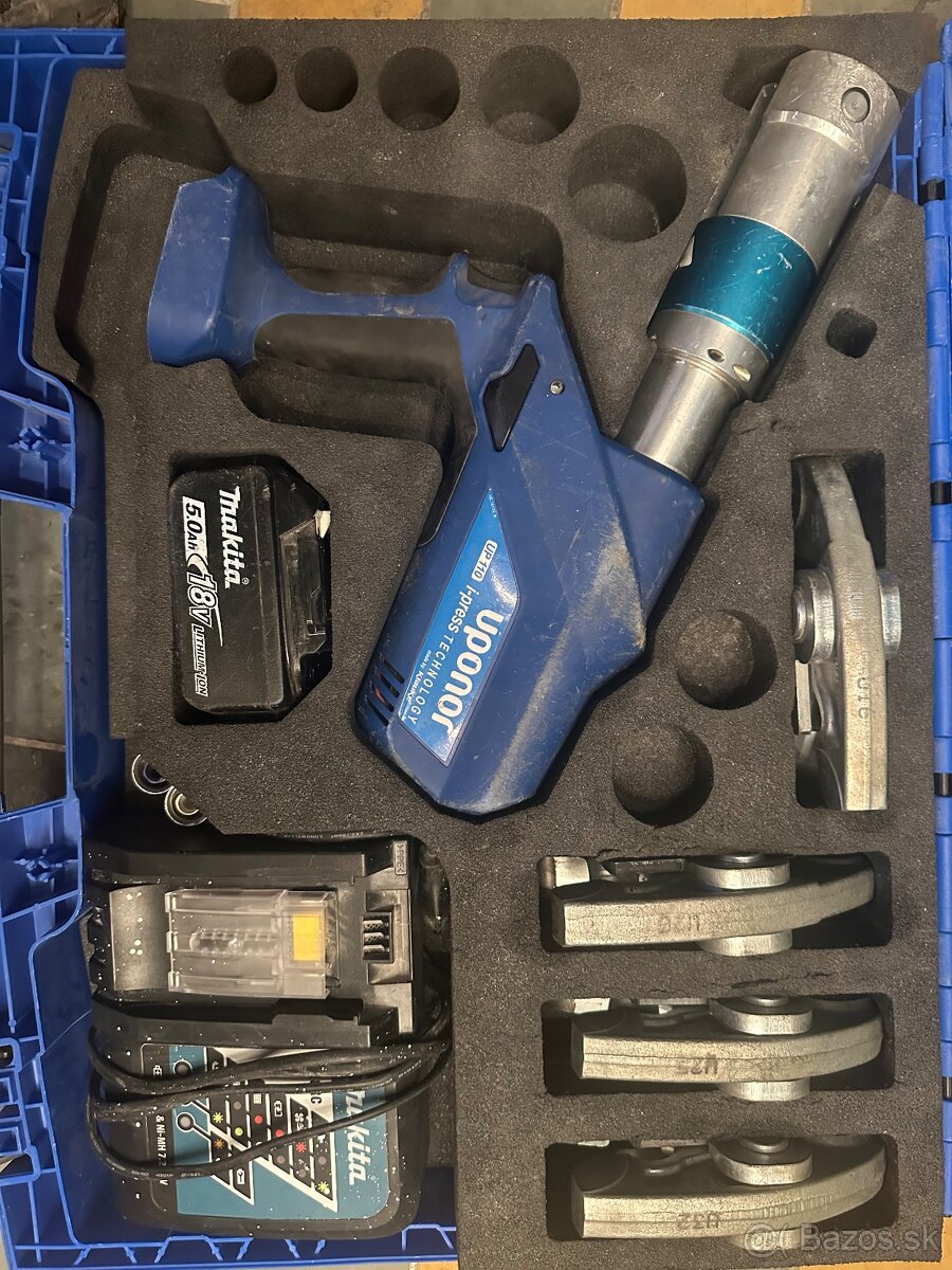 lisovacie kliešte uponor - 2