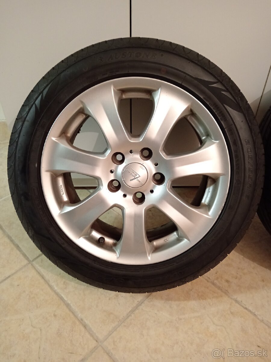 Letné pneu 205/55 R16 na diskoch - 2
