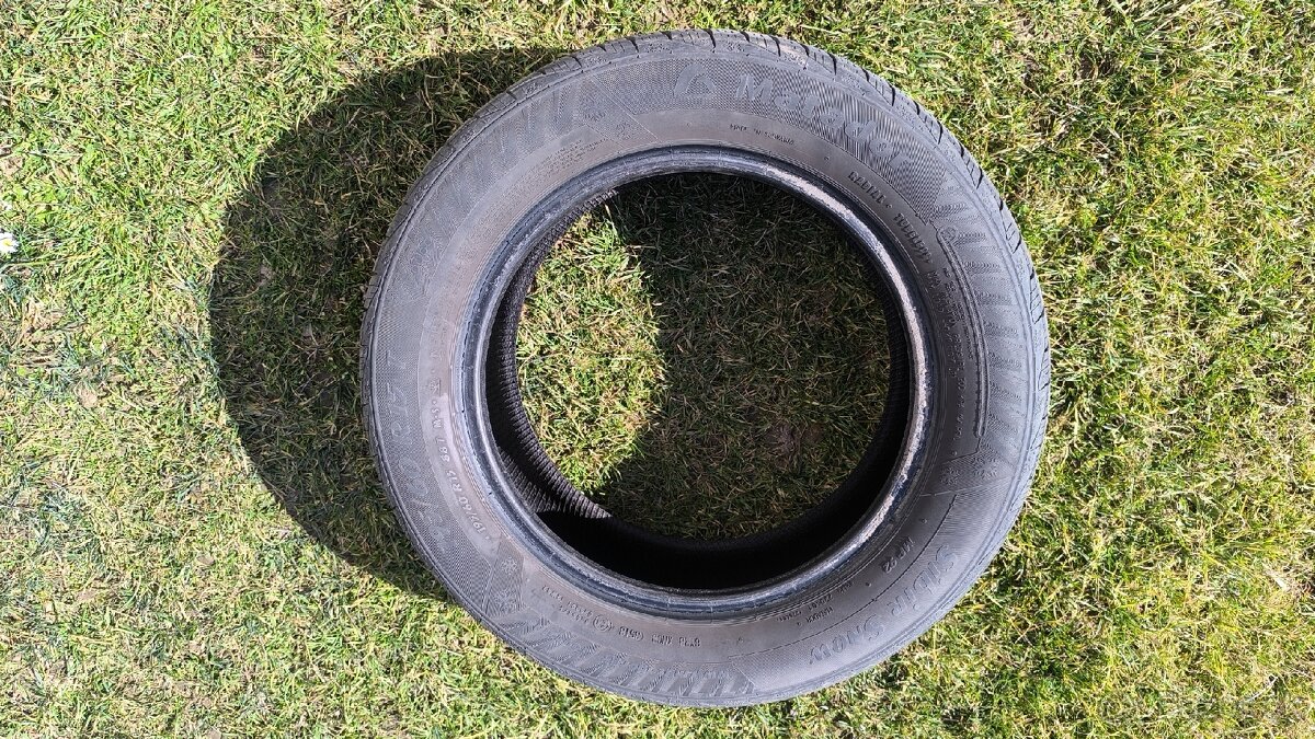 Zimná pneumatika 195/60 r15 - 2