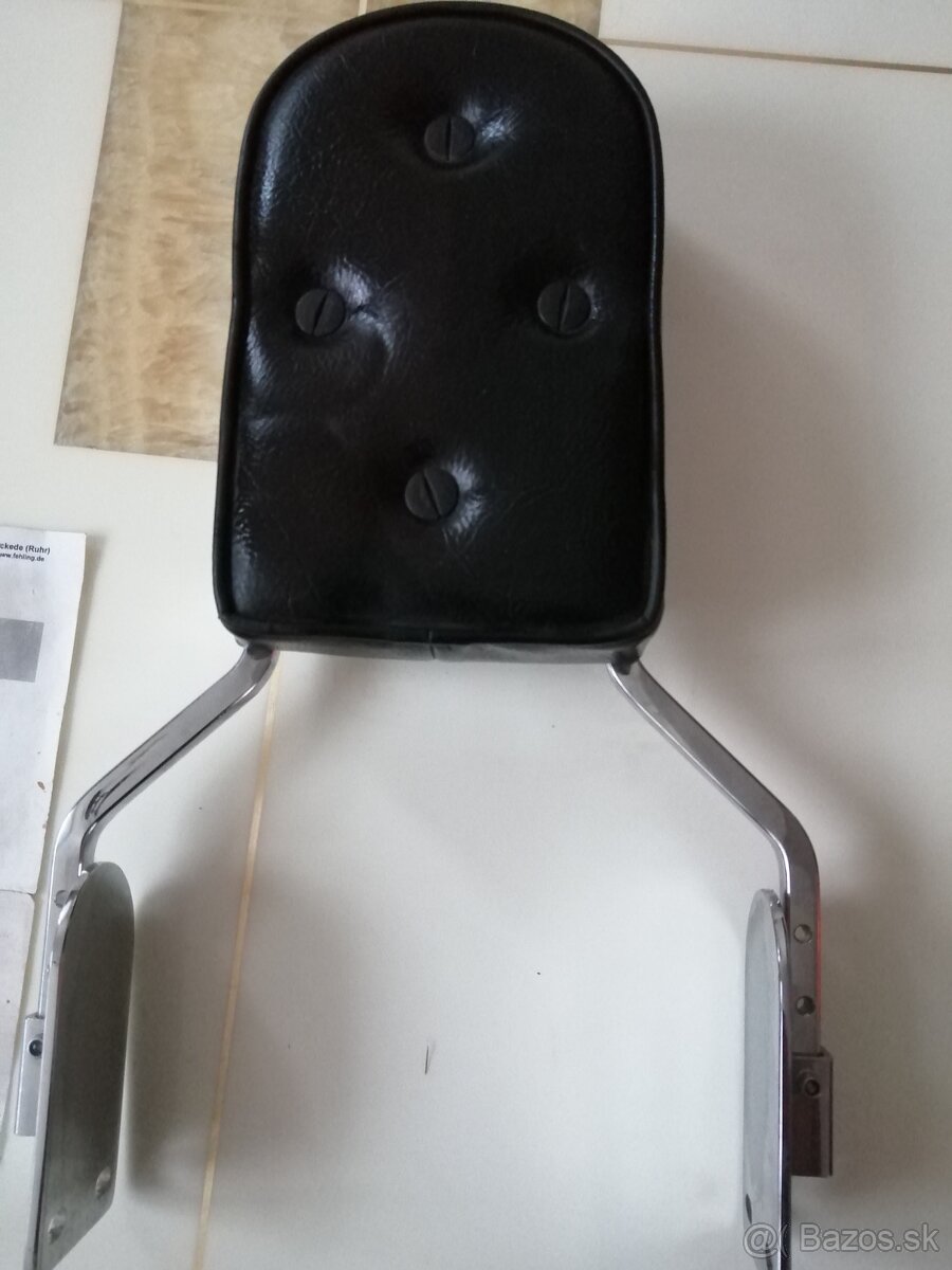 Opierka na motorku - 2