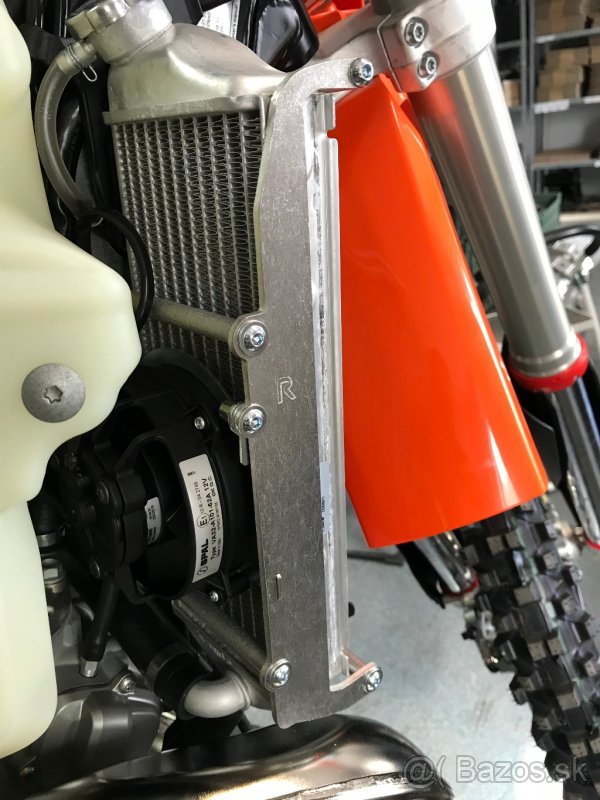 Výztuhy chladiče s ventilátorem KTM, Husqvarna, Beta, GAS,