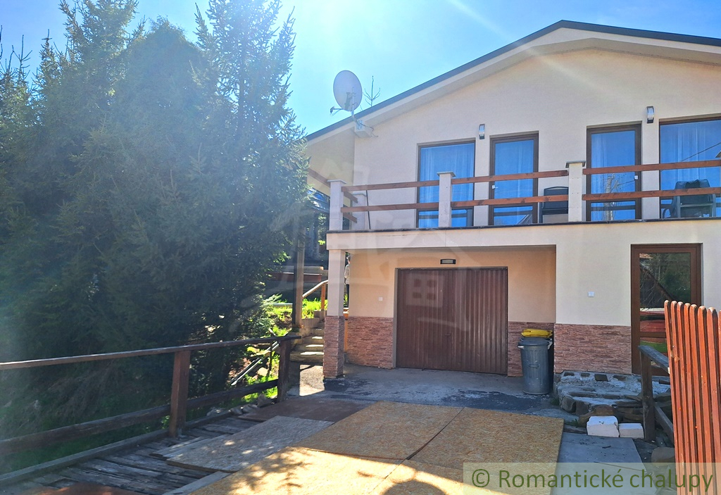 Rozostavaná chalupa pri potoku v malebnej dedinke na Lipto - 2