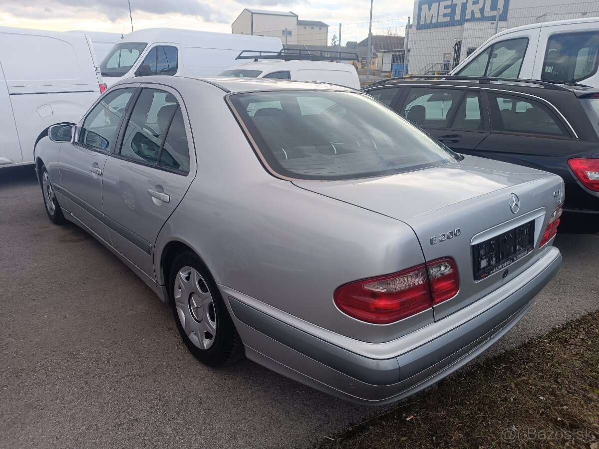 Predám Mercedes Benz E 200 CDI W 210 - 2