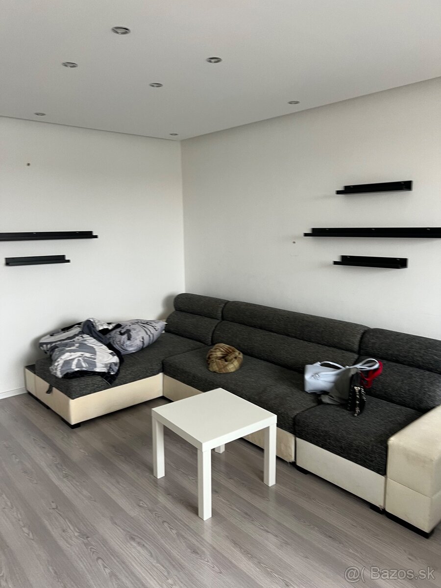 Rohová sedačka - 2