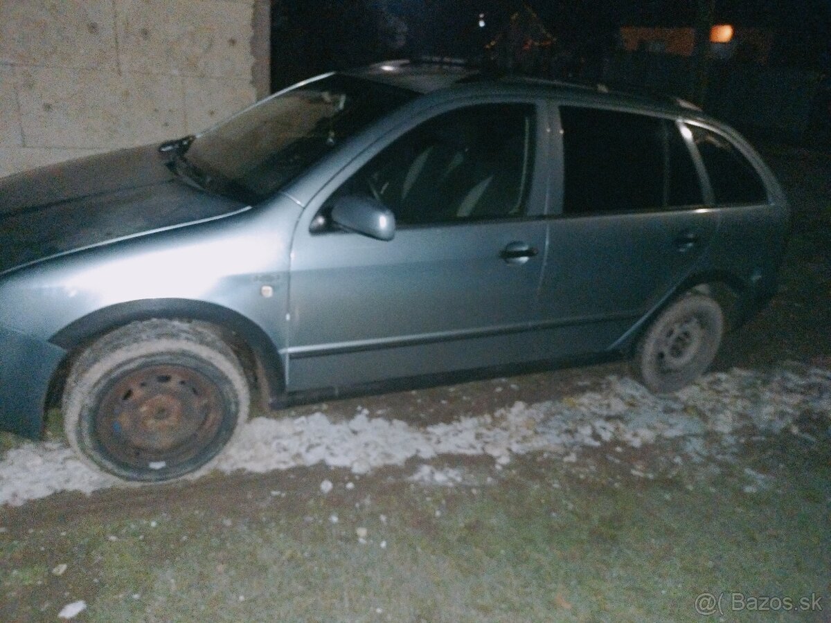 Škoda fabia - 2