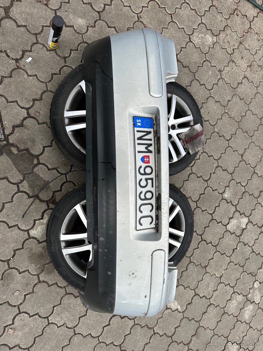 Golf 4 zadný nárazník - 2