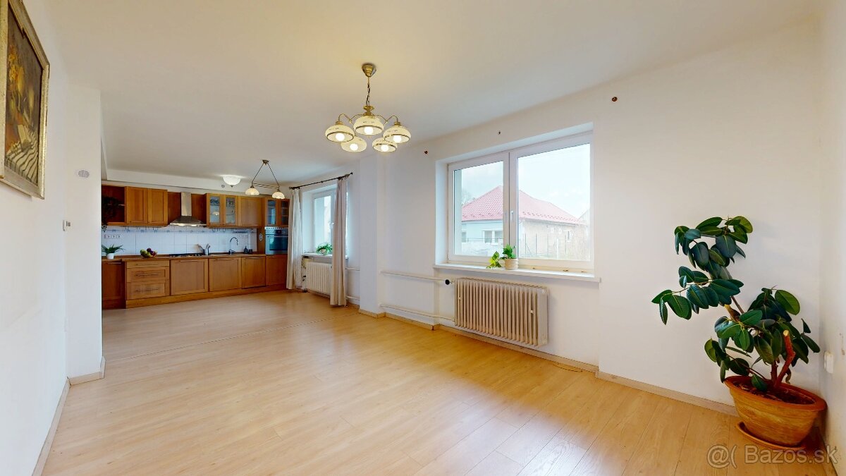 6 izb. rodinný dom Rusovce - 2