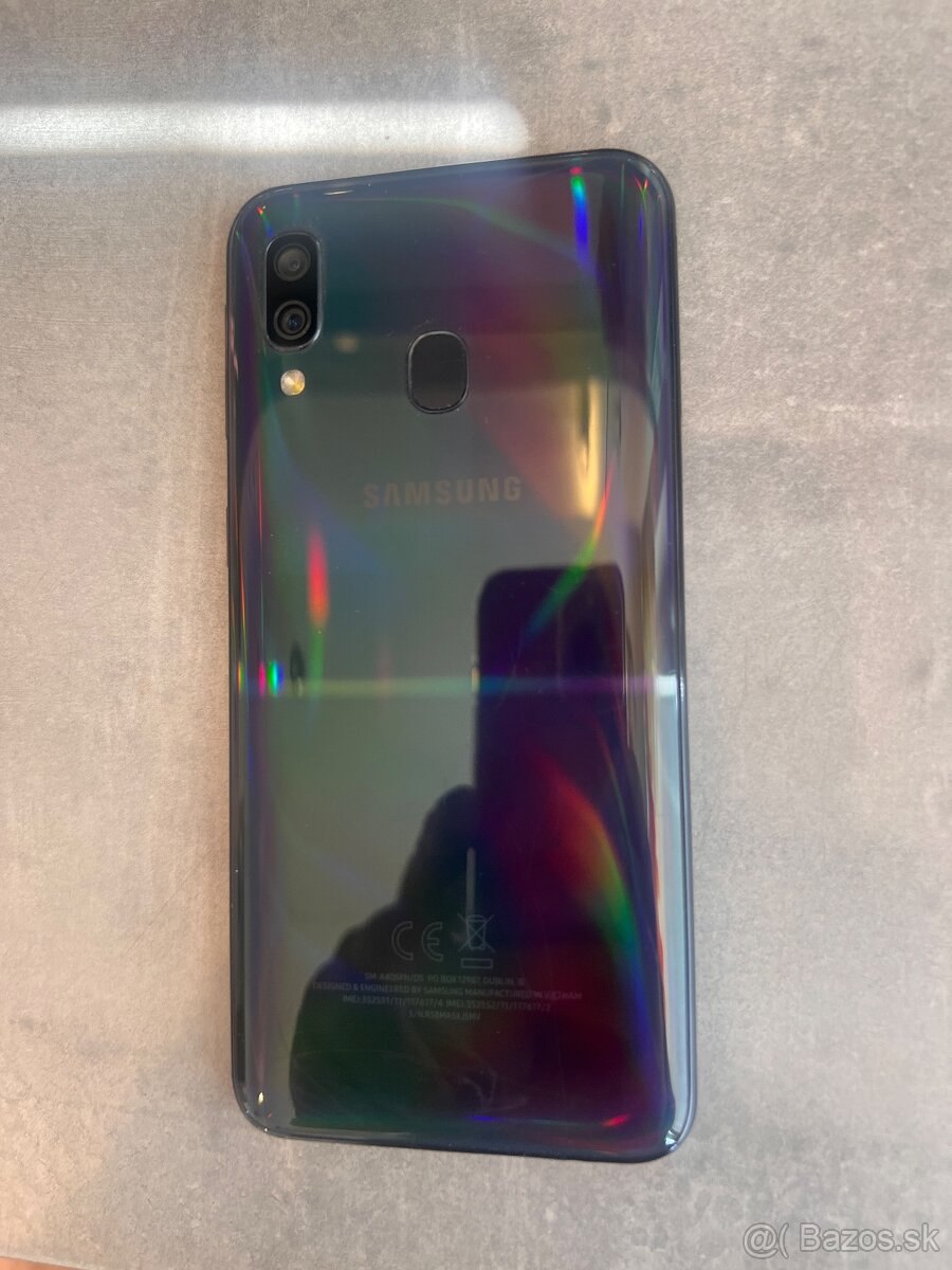 Samsung Galaxy A40 - 2