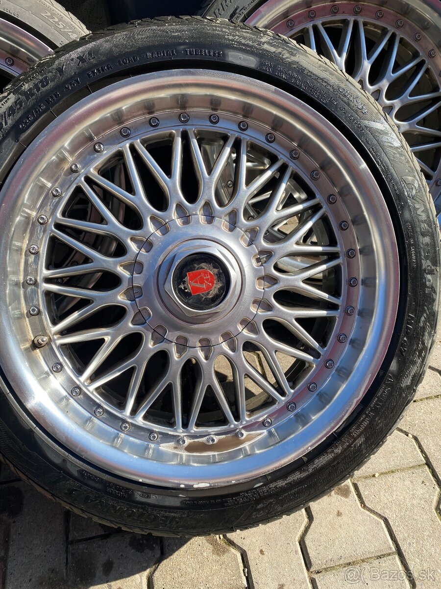 R18 - 2