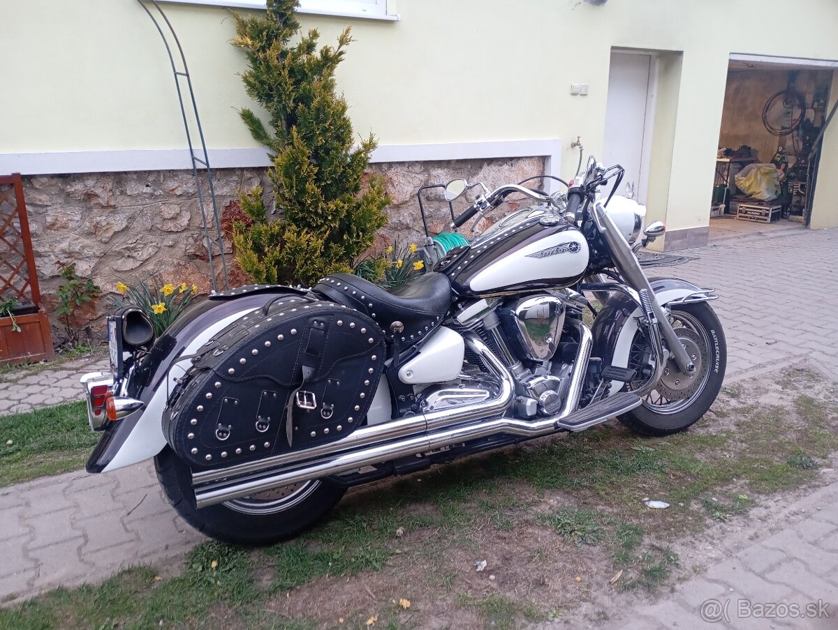 Yamaha xv 1600 - 2