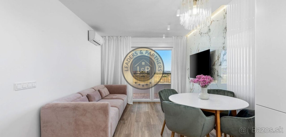 Moderný apartmán 3+kk Alicante-Punta Prima, Španielsko - 2