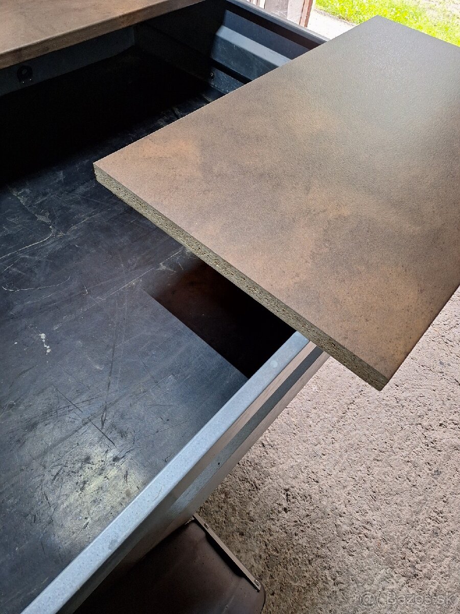 Predám pracovnú dosku na kuchynskú linku - 2