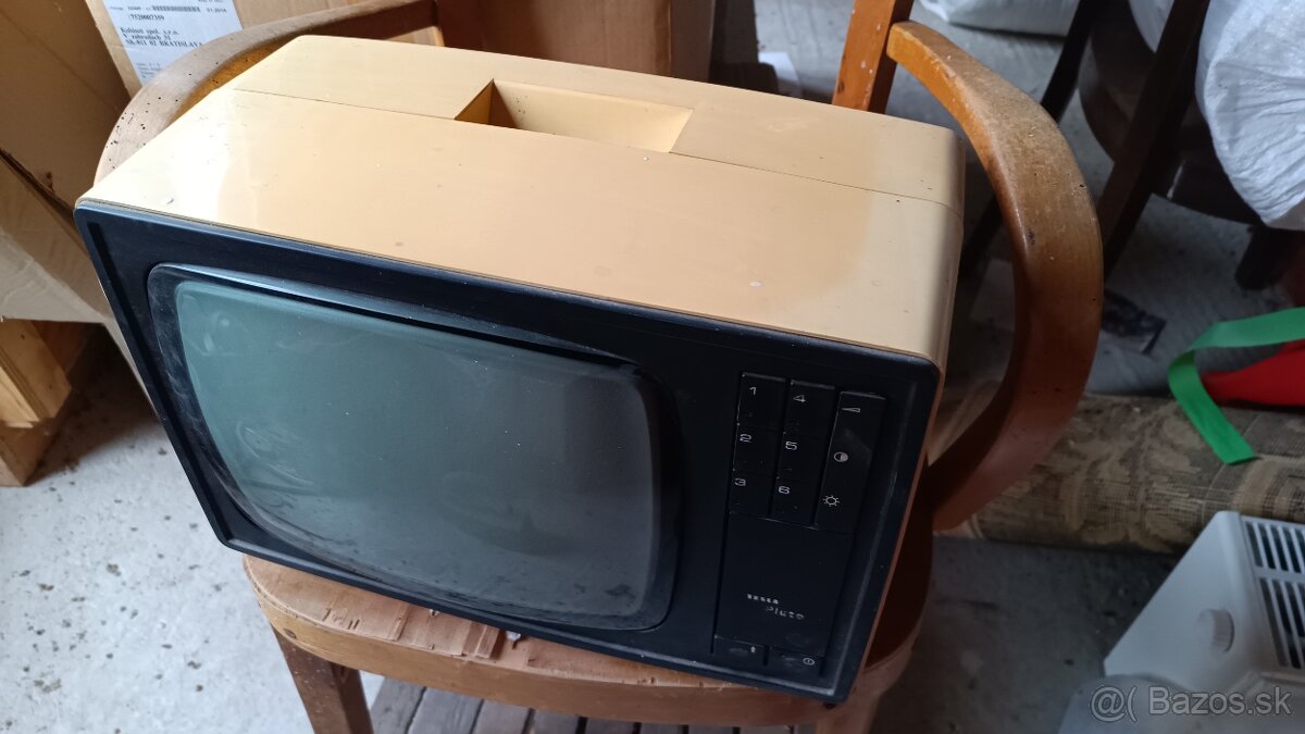 Predám funkčný Vintage zberateľský televízor Tesla Pluto - 2