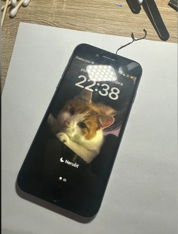 iPhone 8 - TOP STAV - 2