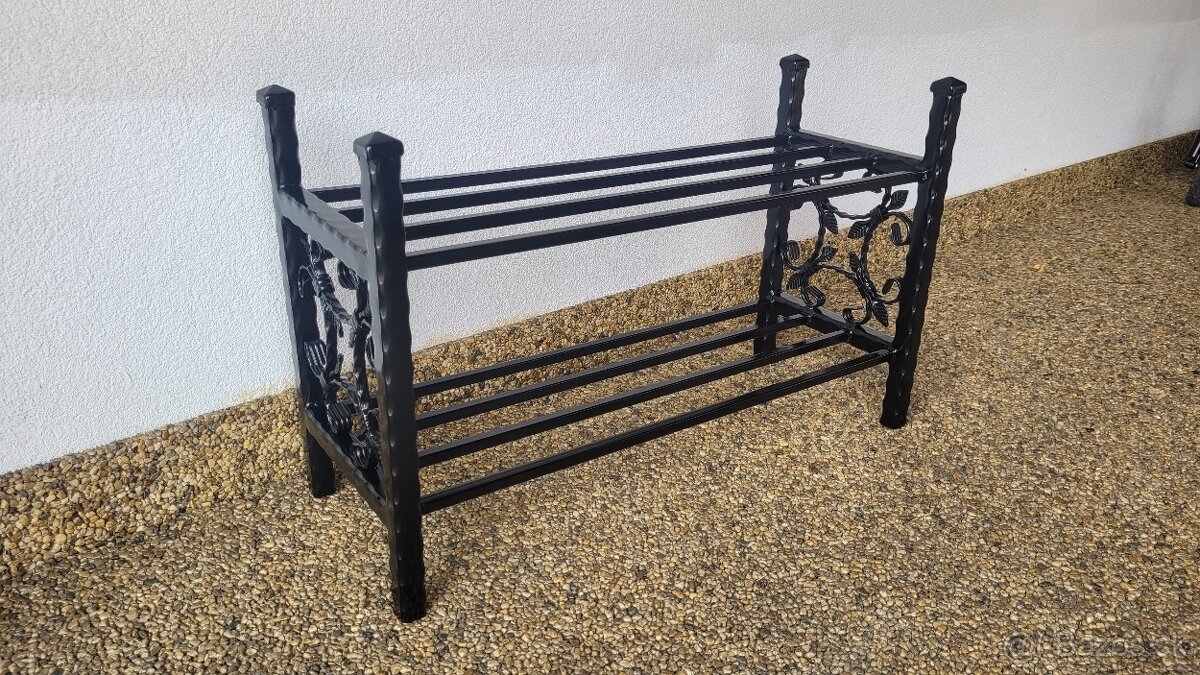 Botnik kovový,nový. - 2