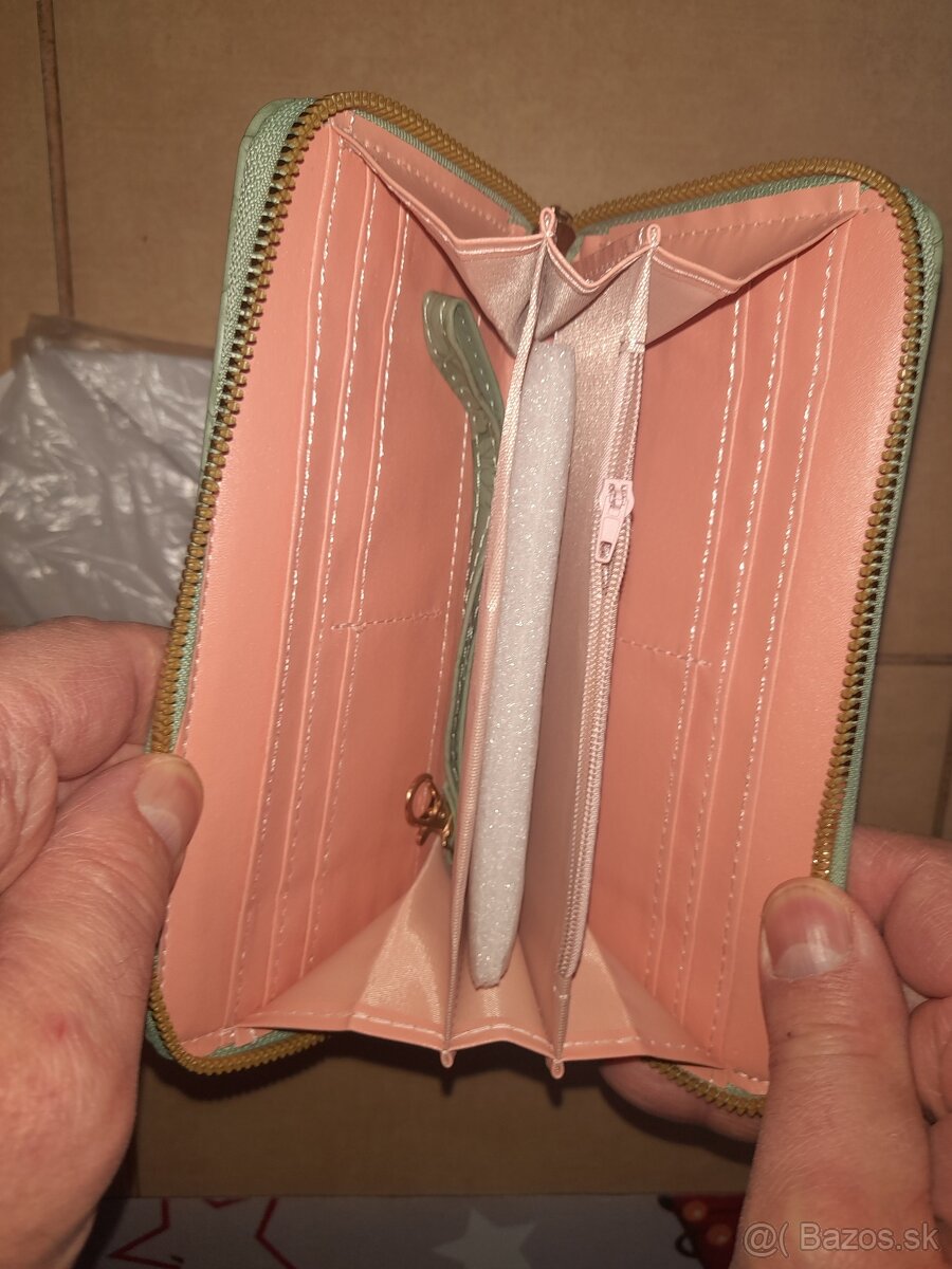 Penazenka pistaciova nova a ine - 2