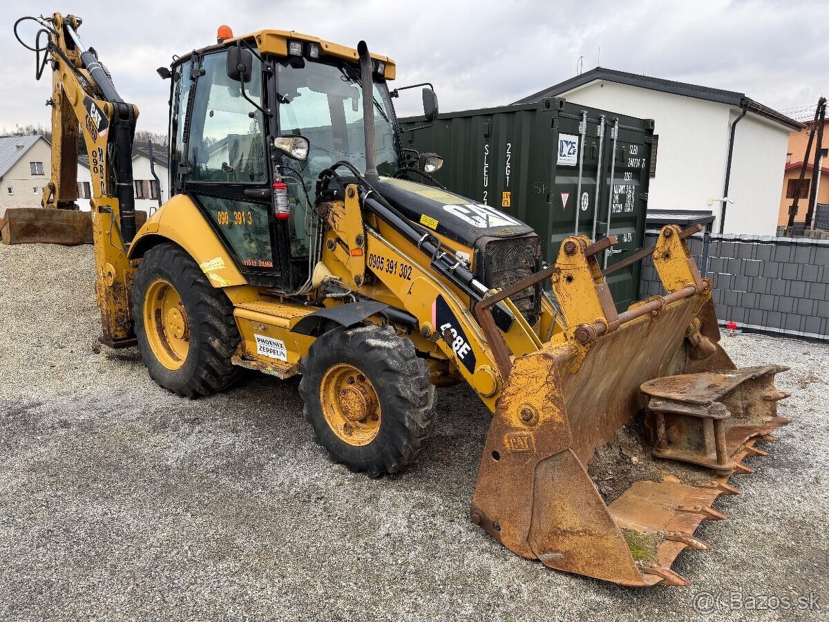 Predam Caterpilar 428E - 2