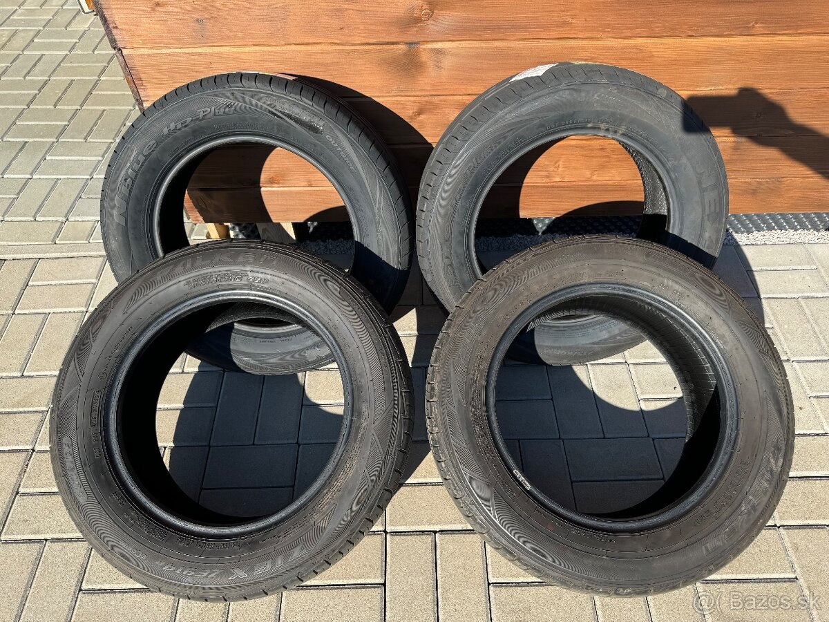 Predám letné pneu 215/60 95H r16 - 2