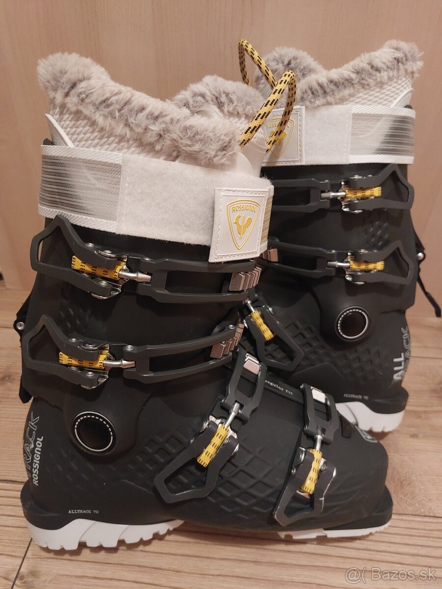 Predám lyžiarky Rossignol – veľkosť 24,5 - 2