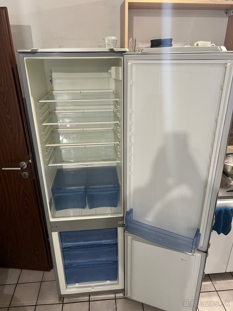 Darujem chladničku Gorenje - 2
