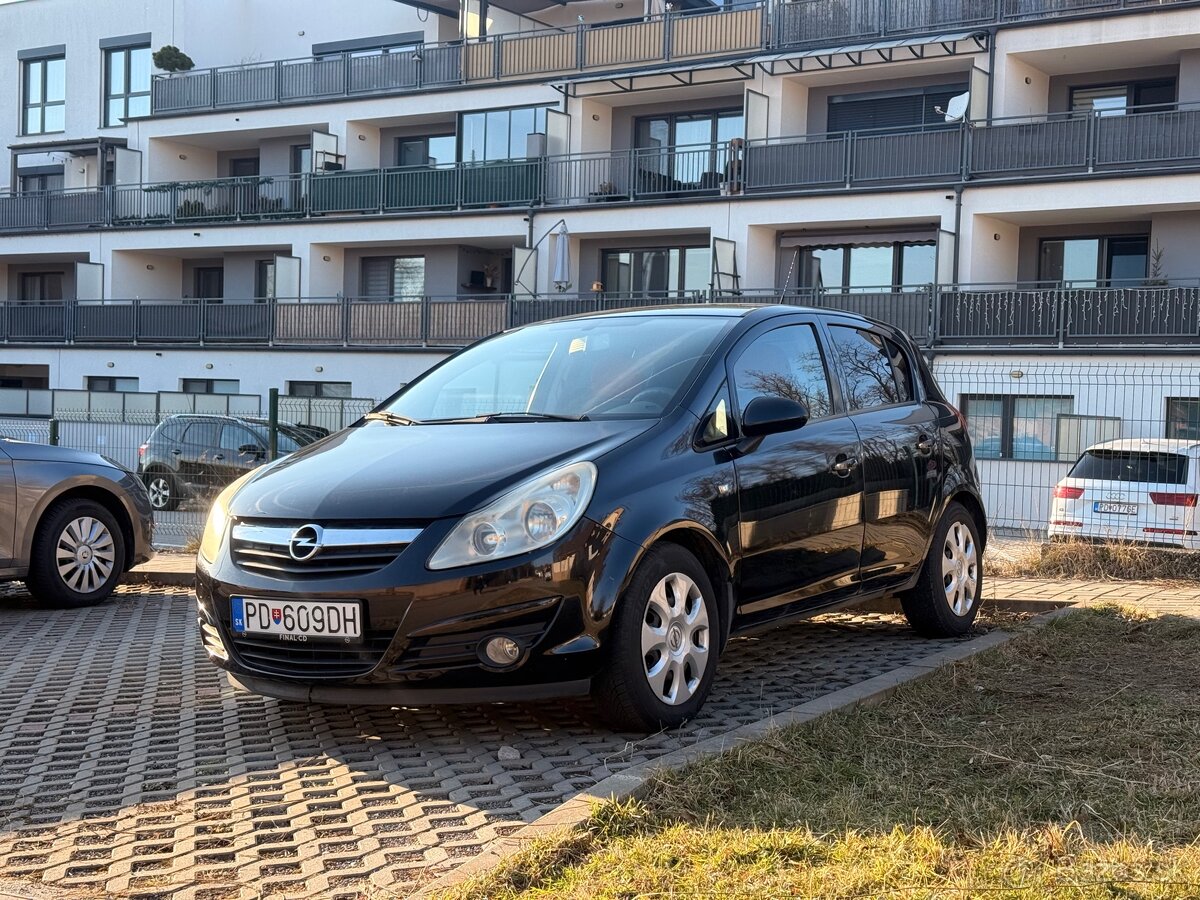 Opel Corsa D - 1. majiteľ - 2