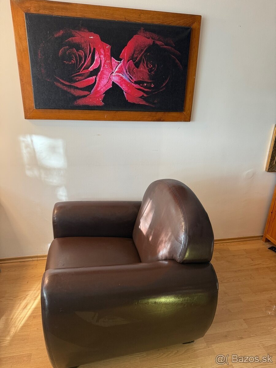 Predám masívne kožené kreslo - 2