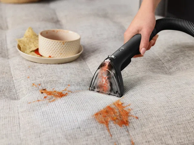 tepovač Bissell SpotClean Mini - 2