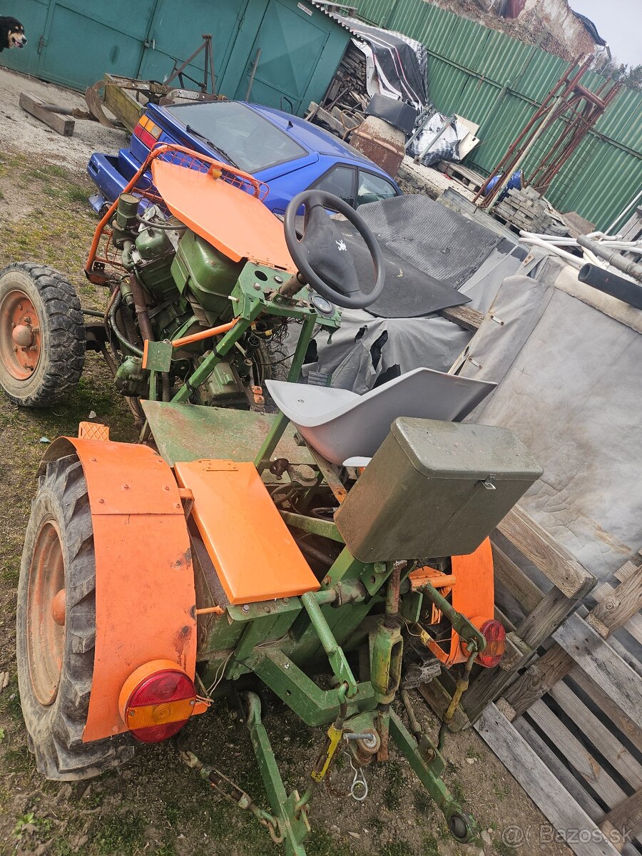 Predam malotraktor dvojvalec nafta - 2