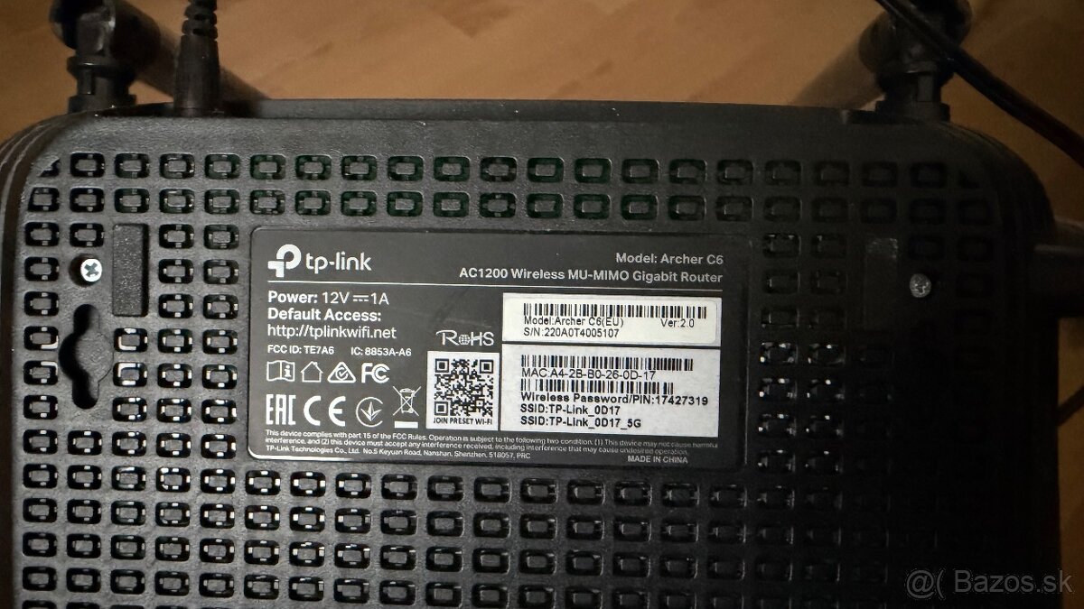 Predám 2x WIFI router TP LINK biely, čierny - 2