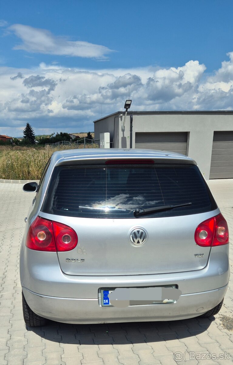 Golf V - 2