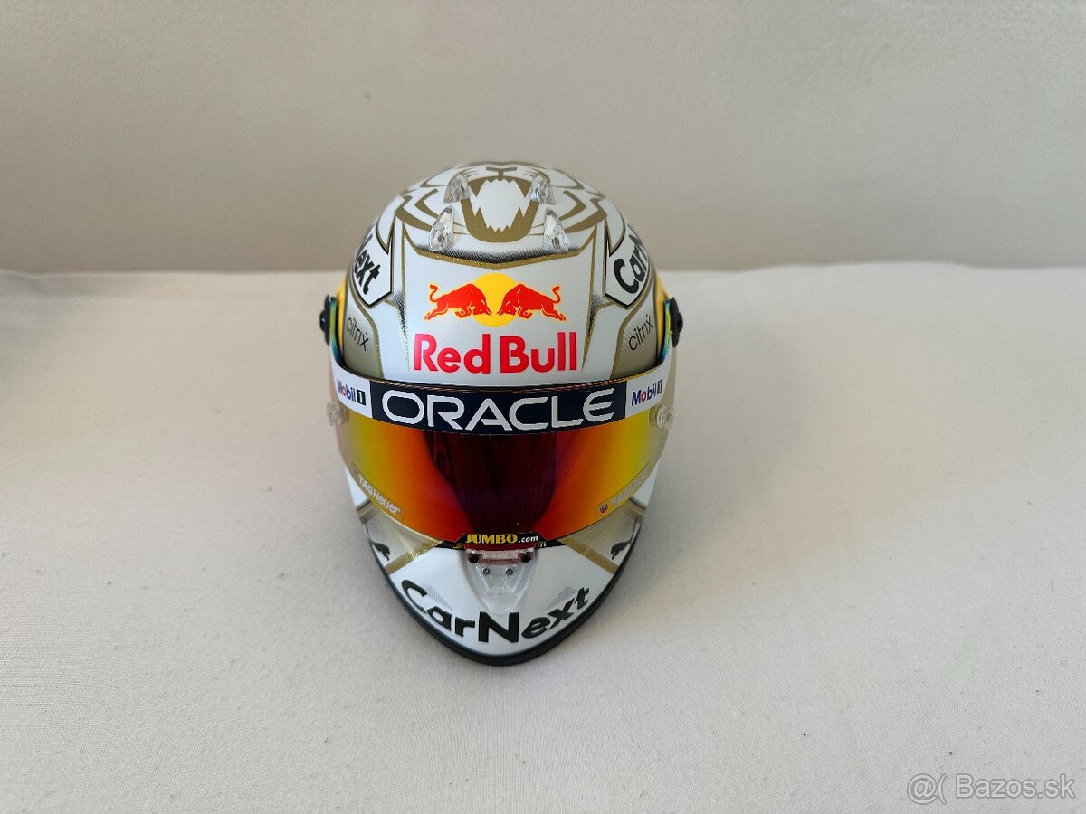 Max Verstappen - Helma Sezóna 2022 - Red Bull Racing - 2