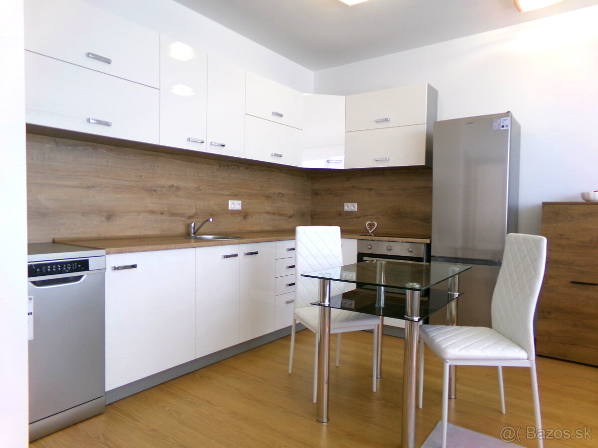 Novostavba pri Bratislave, 2 izb.byt, Terasa 6m, Len 1 sused - 2