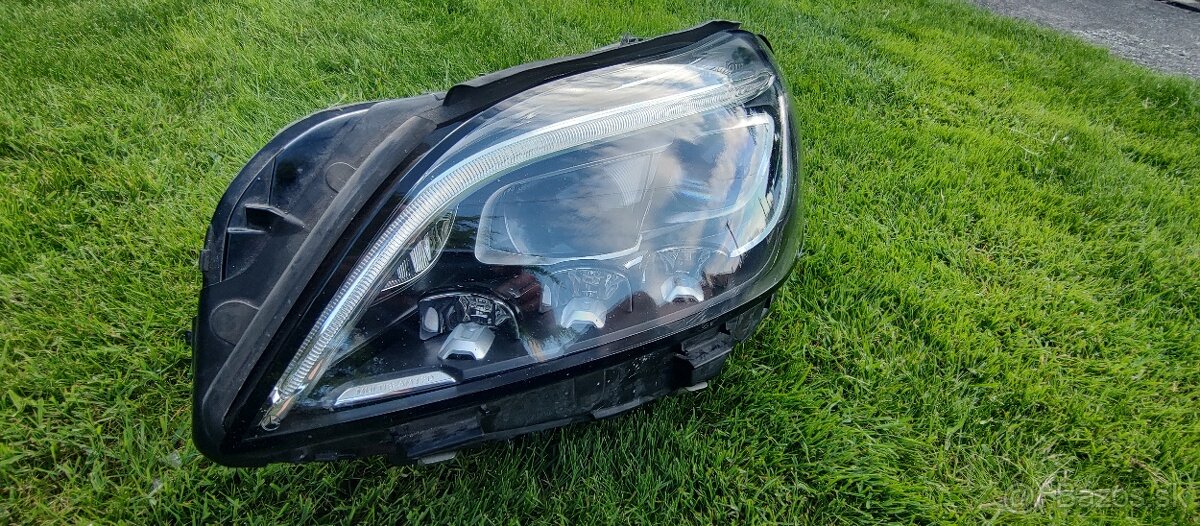 Mercedes CLS C218 X218 W218 2014 - 2018 - Svetlo Lampa LED - 2