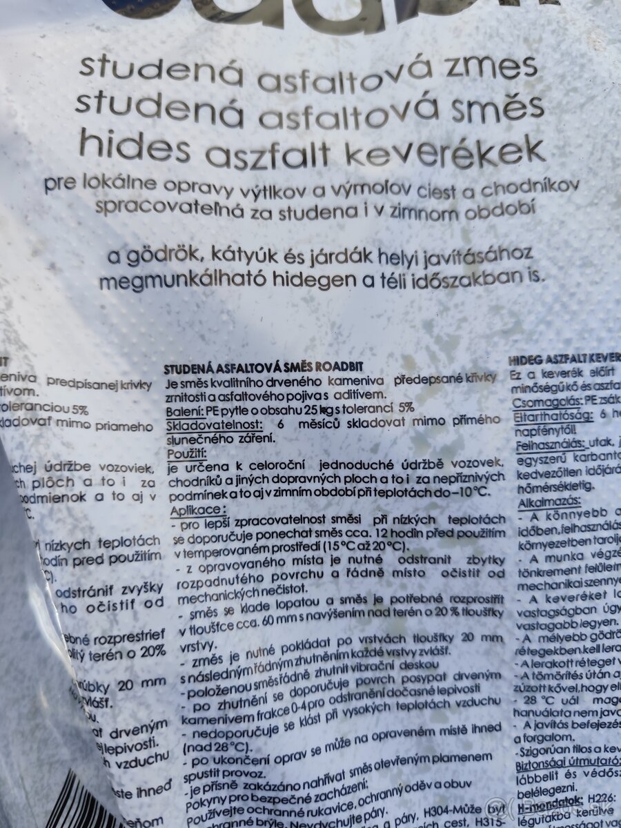 9,5 Eur / ks ROADBIT - Studená asfaltová zmes / 25kg - 2