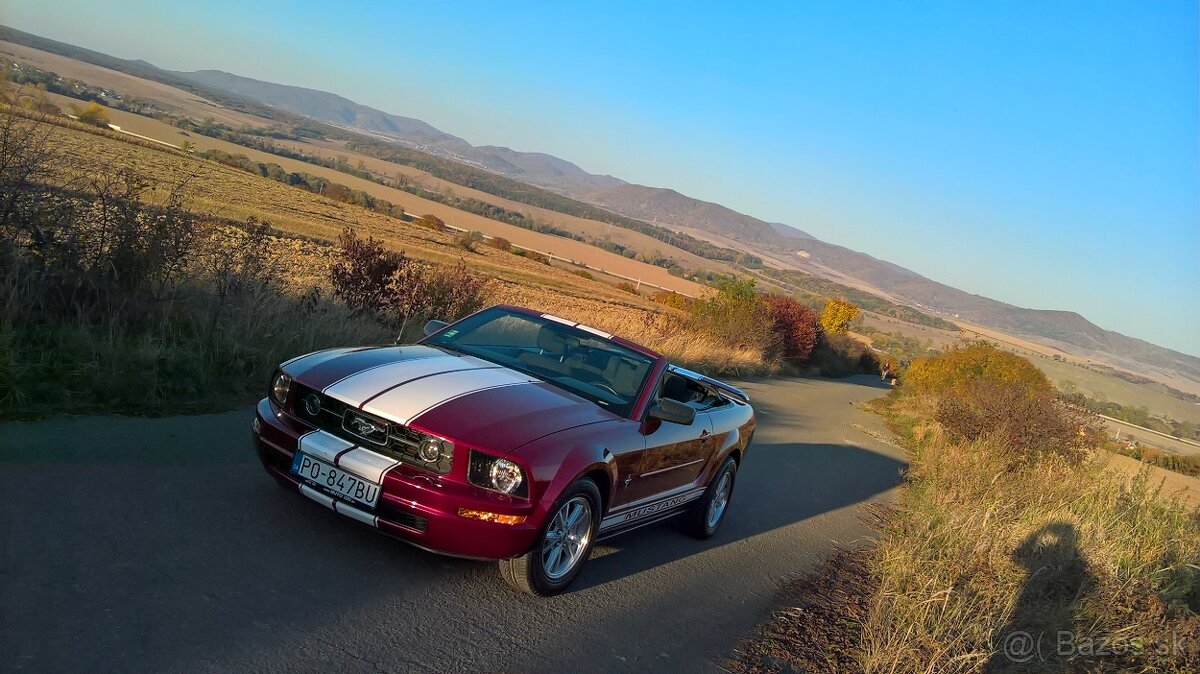 2006 Ford Mustang 4.0 V6 Convertible - 2