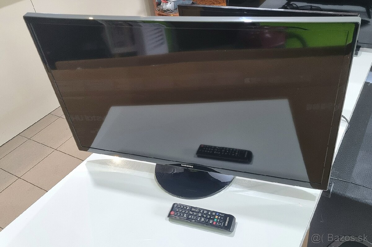 LED TV Samsung UE32F4000 - 2