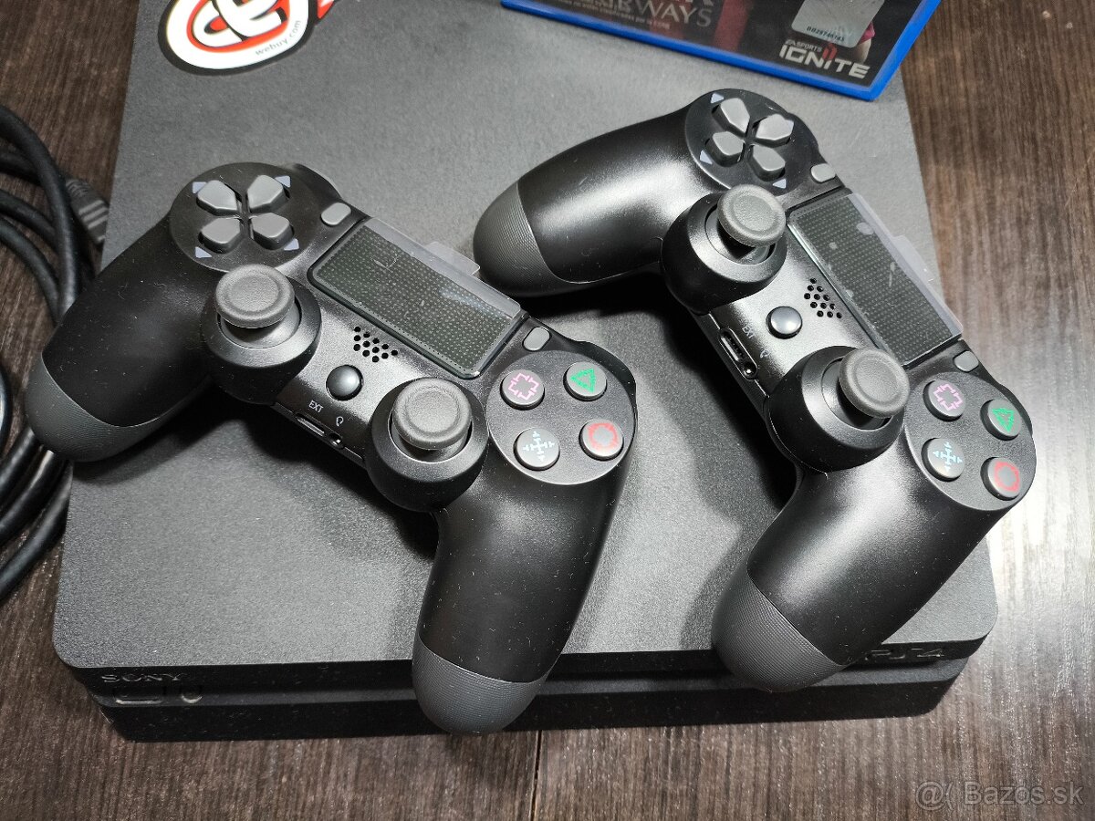 Sony PlayStation 4 slim + 2 ovládače - 2