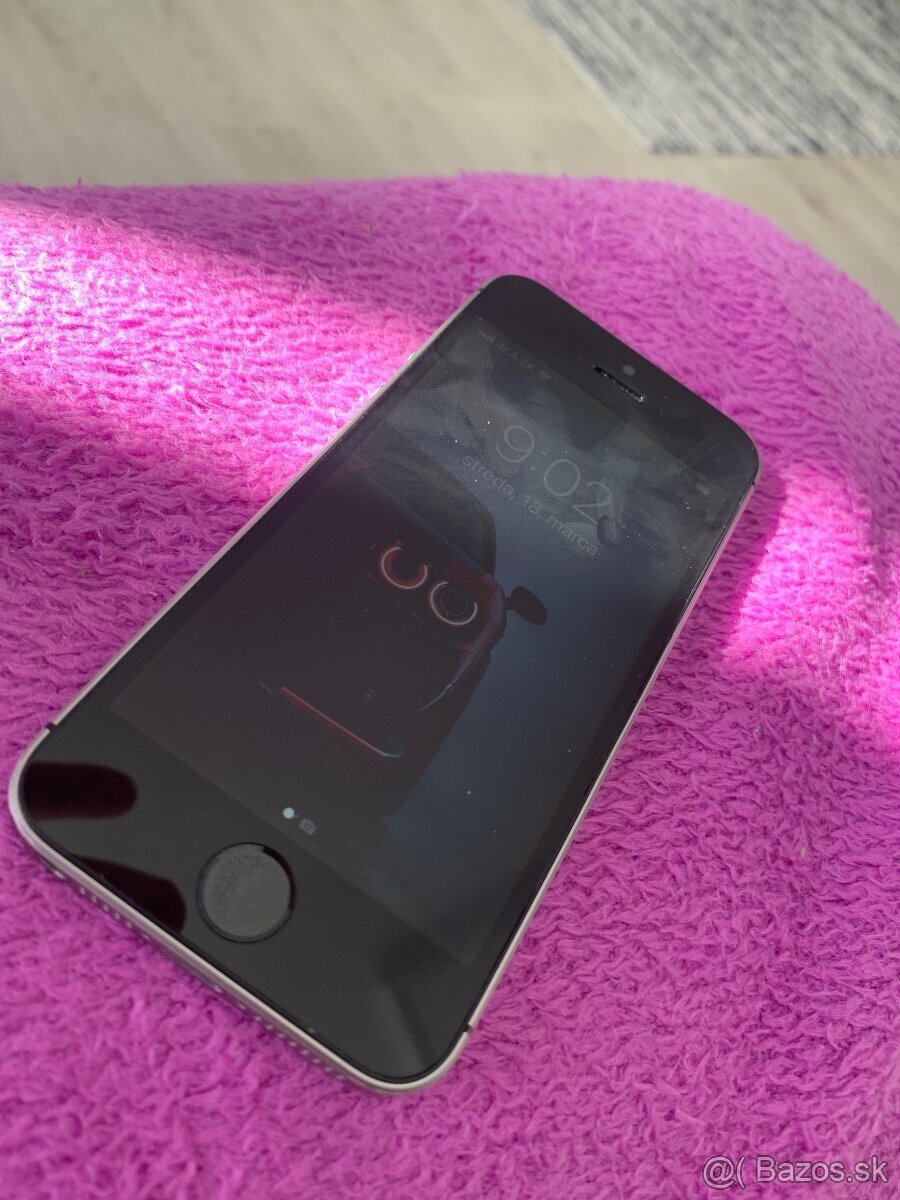 iPhone se 32gb 2016 - 2