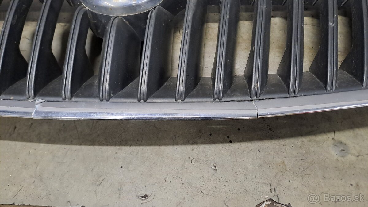 Octavia 2 facelift predná maska - 2