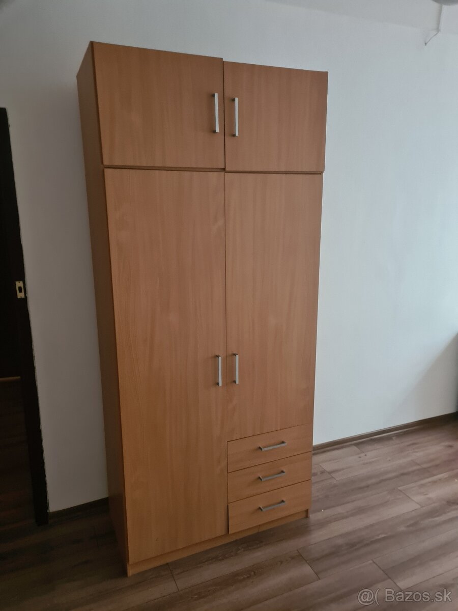 Skriňa - 2