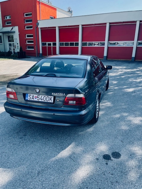 E39 525i r.2001 - 2