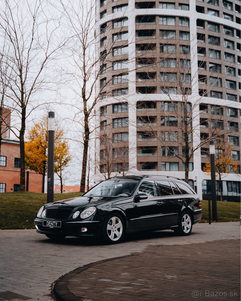 Mercedes-Benz S211 E270 CDI (2004) - 2