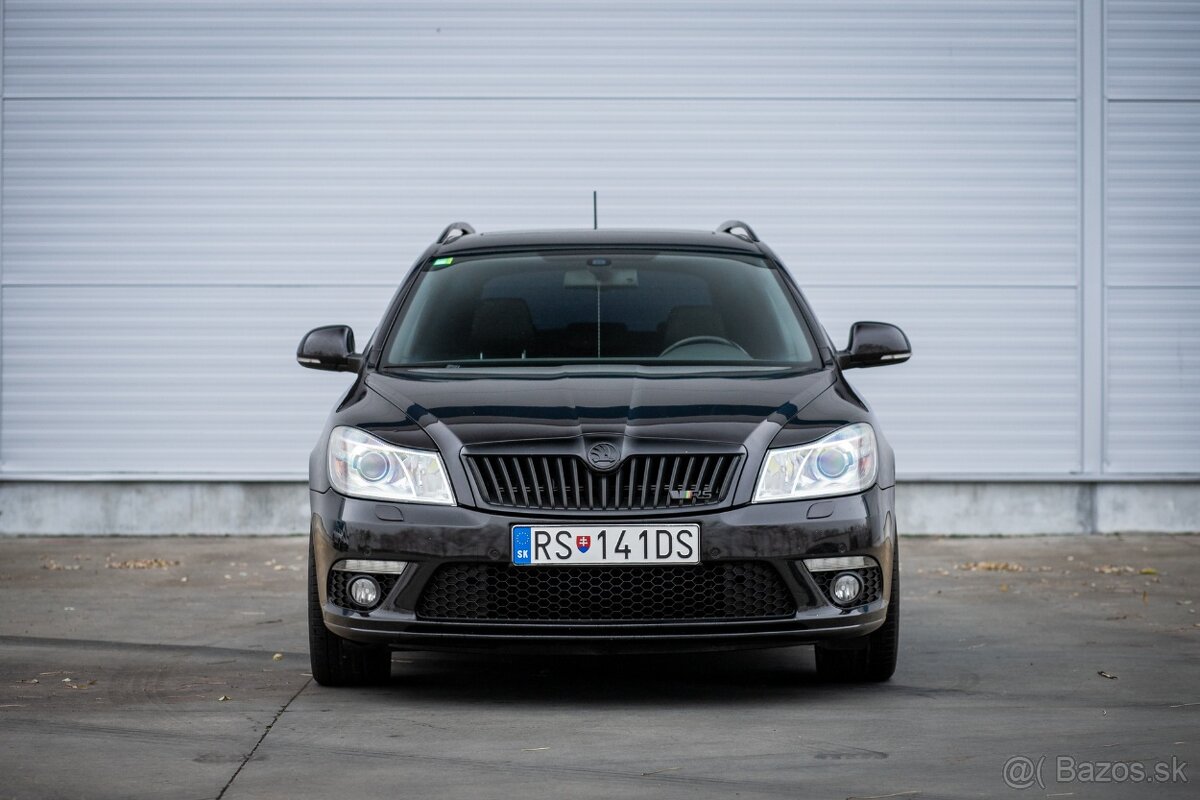 Škoda Octavia Combi RS 147kW DSG - 2
