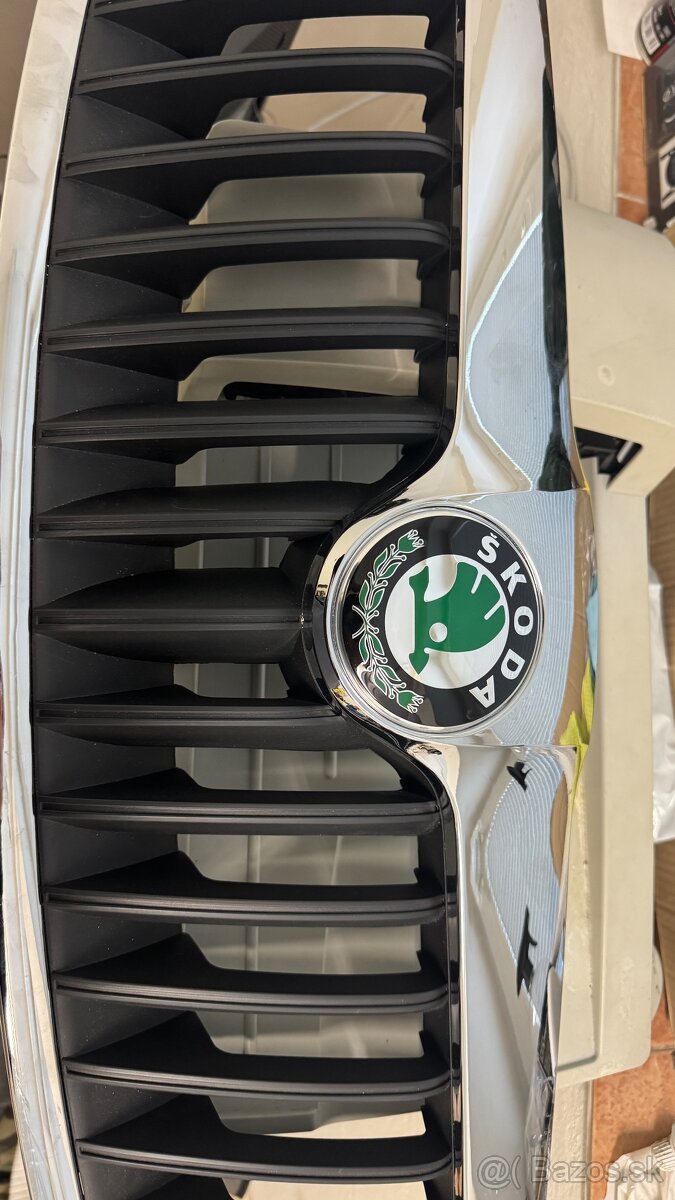 Skoda octavia 2 maska - 2