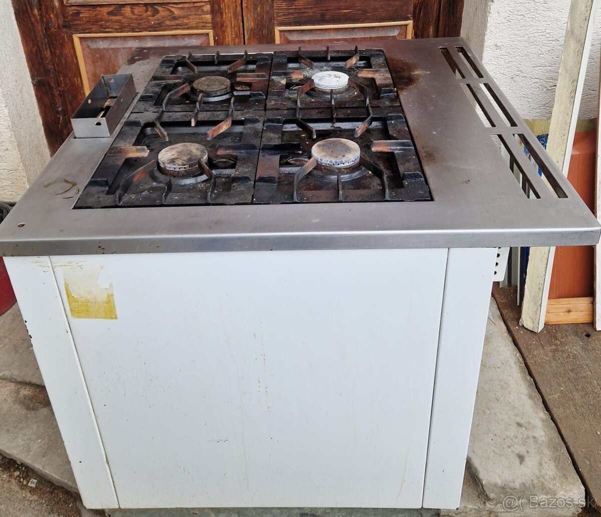 Plynový sporák - 2