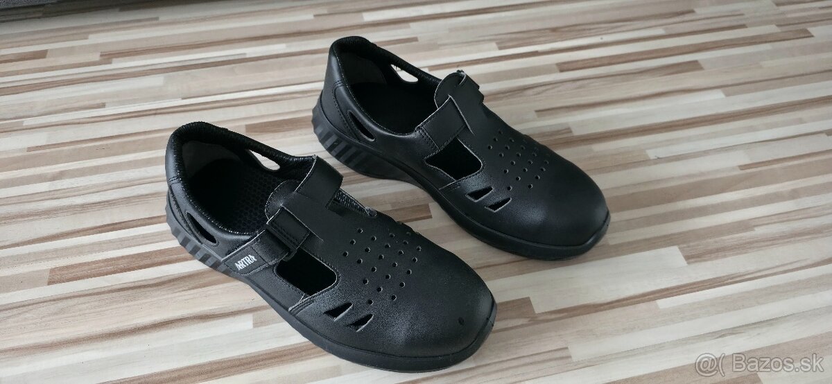 Pracovné sandále Artra - 2