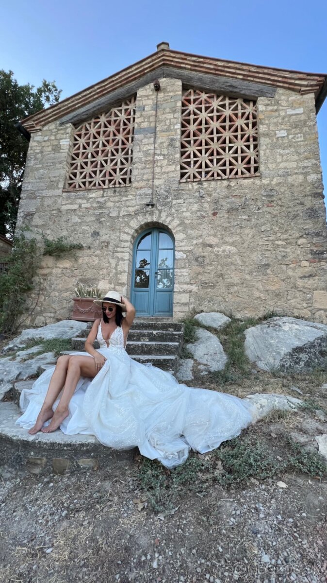 Predám nádherné svadobné šaty - 2