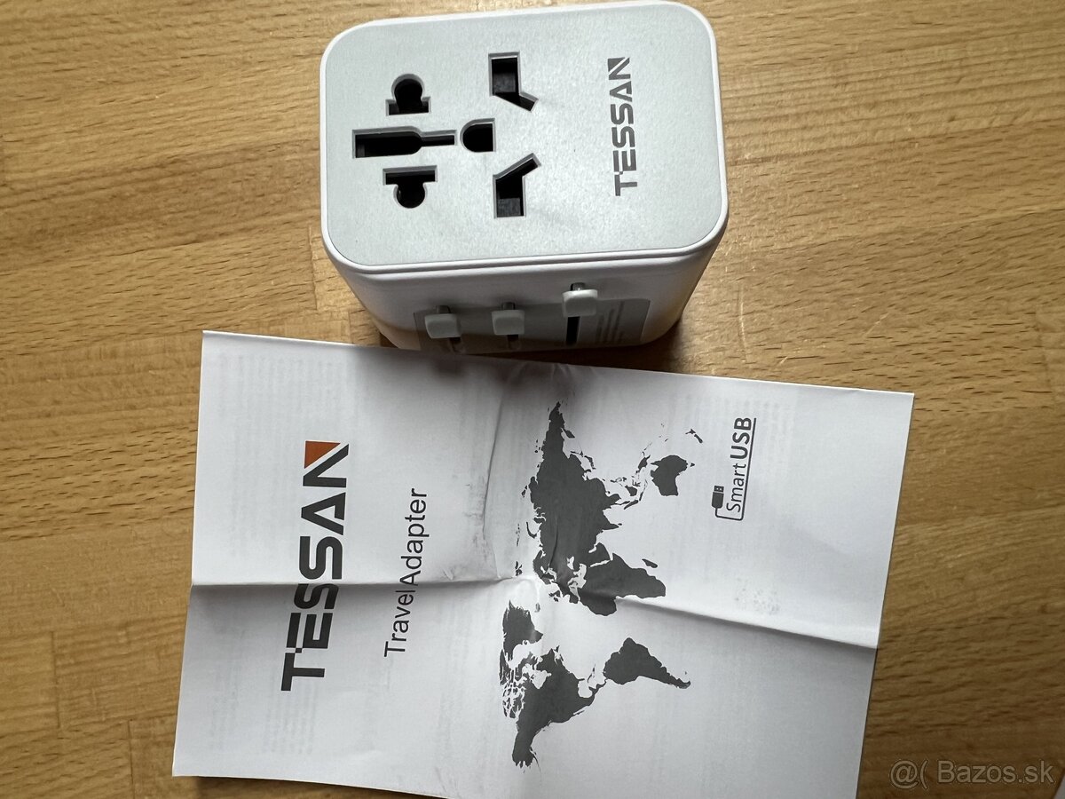 Cestovný adaptér, redukcia s USB - 2