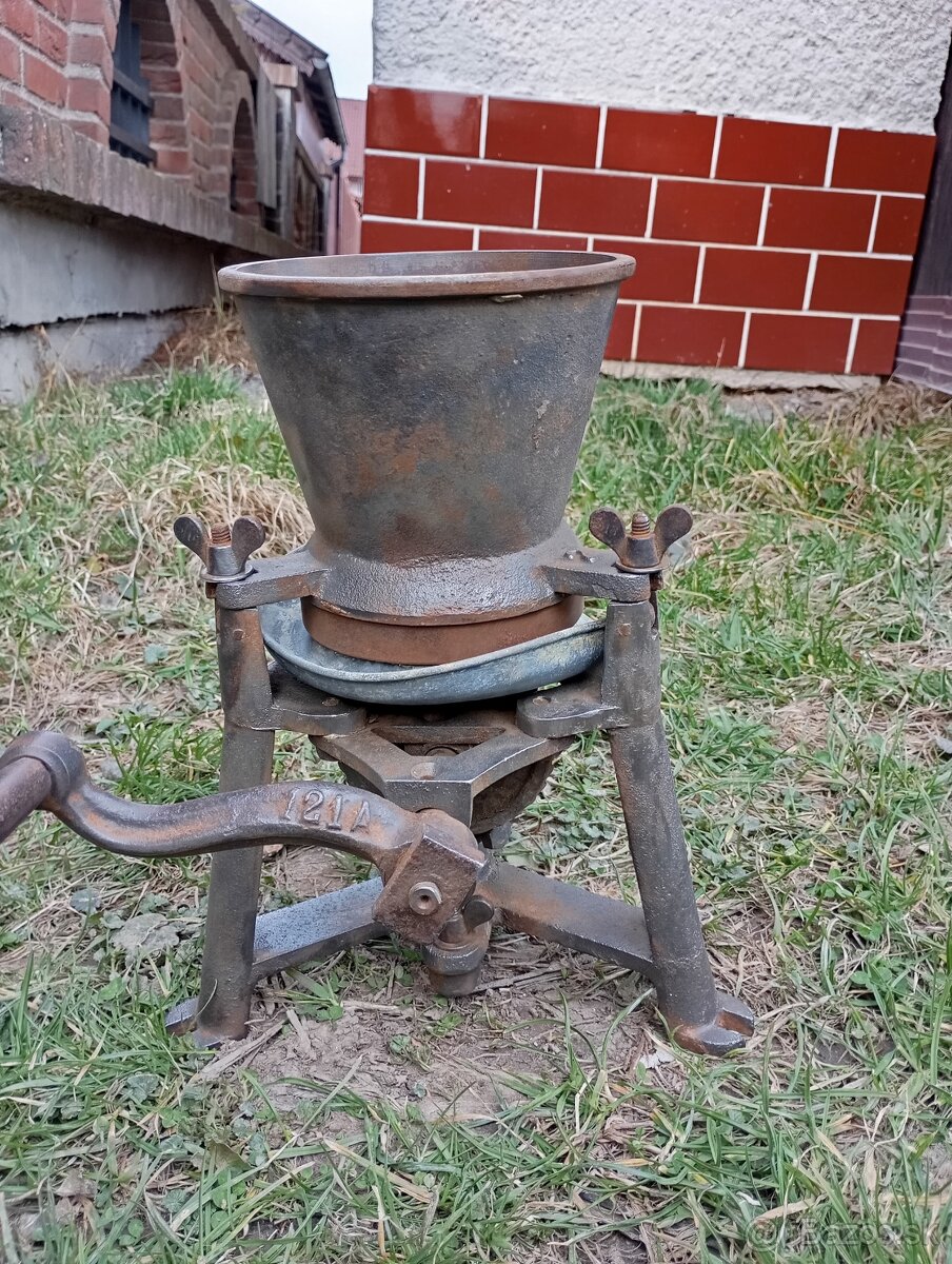 Predám pekné mlynčeky - 2